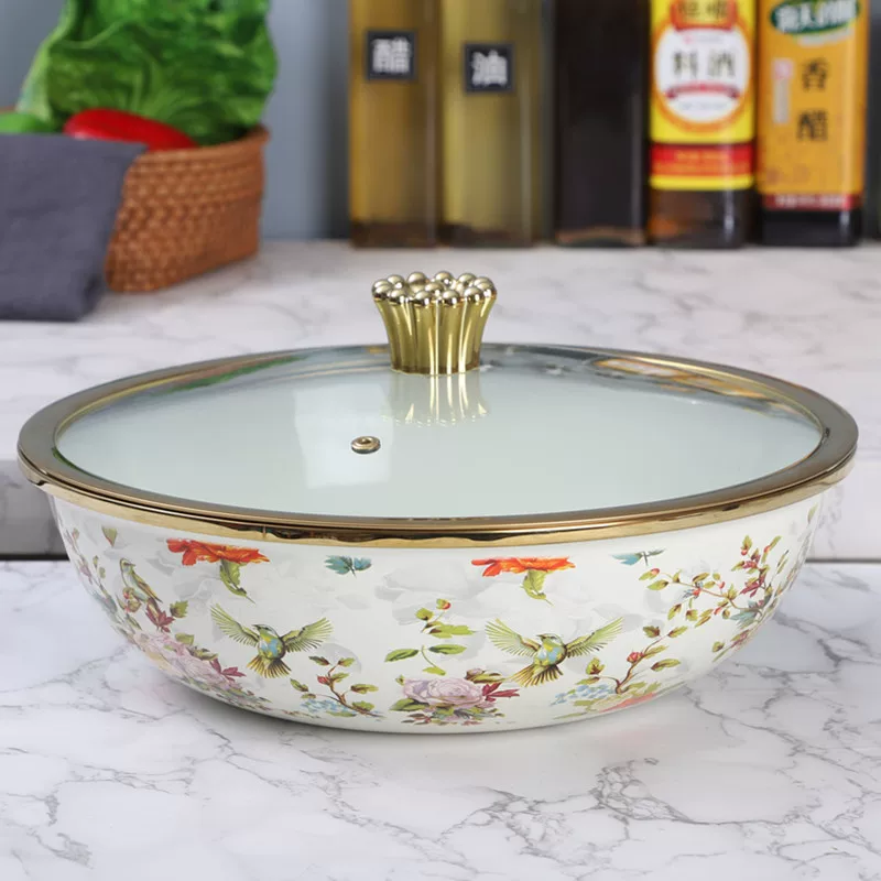 Faitout en métal 32 cm