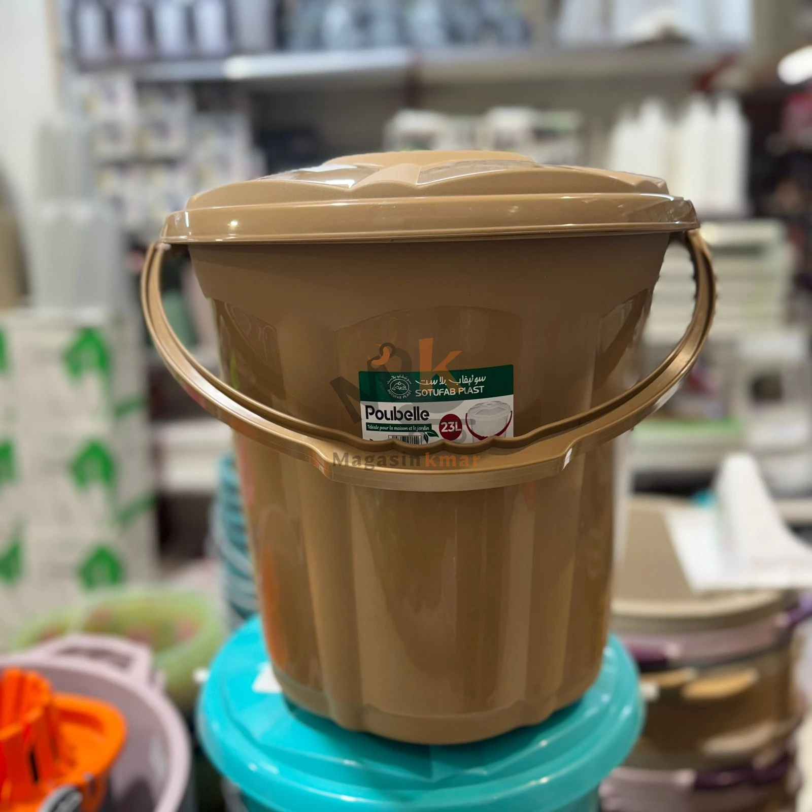 Poubelle en plastique 23 L – Grande capacité pour usage domestique