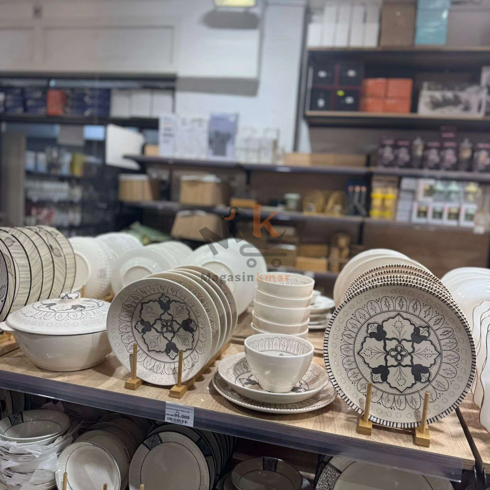 Service à table 20 pièces en céramique – Élégant et complet pour repas familiaux