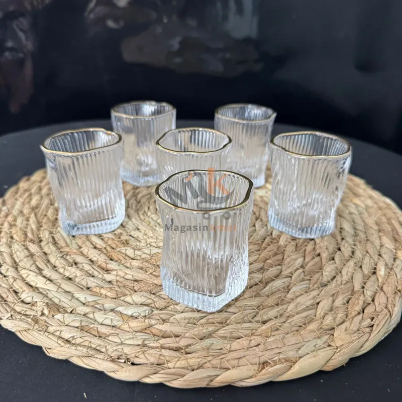 Lot de 6 verres à thé en verre