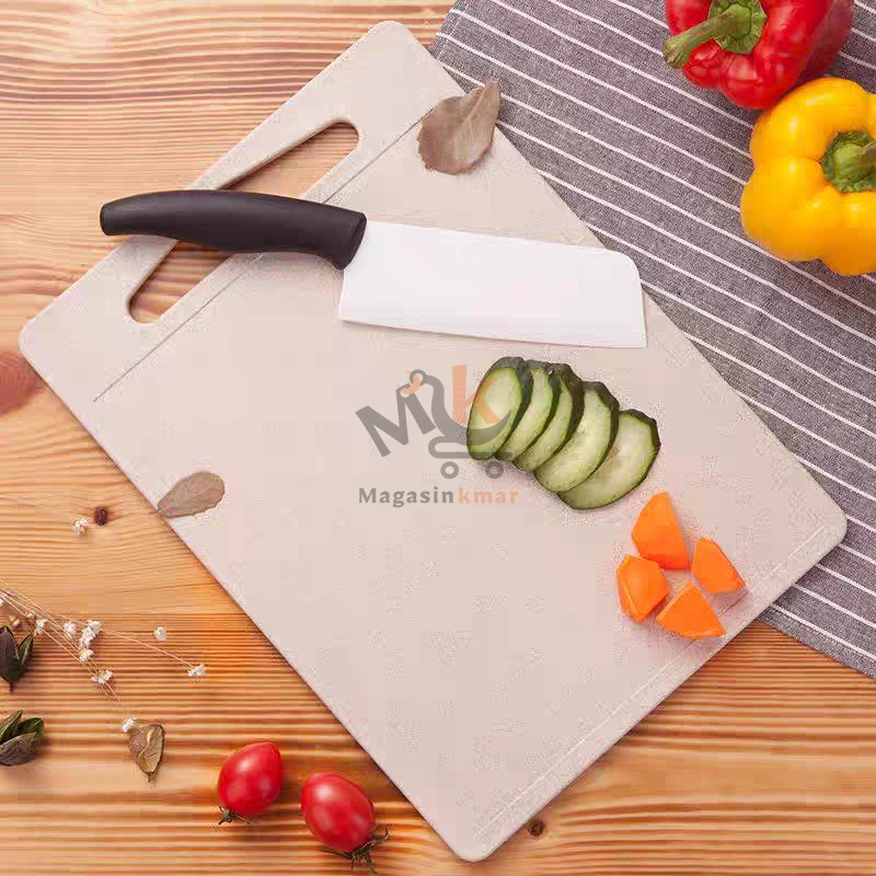 Planche à salade en plastique