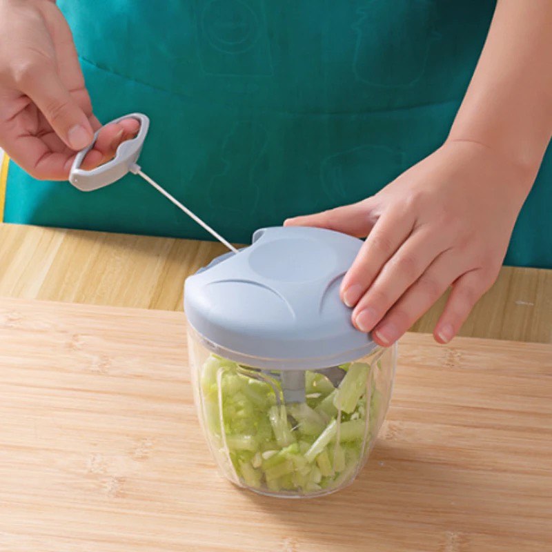 Hachoir manuel à 4 lames 900ml