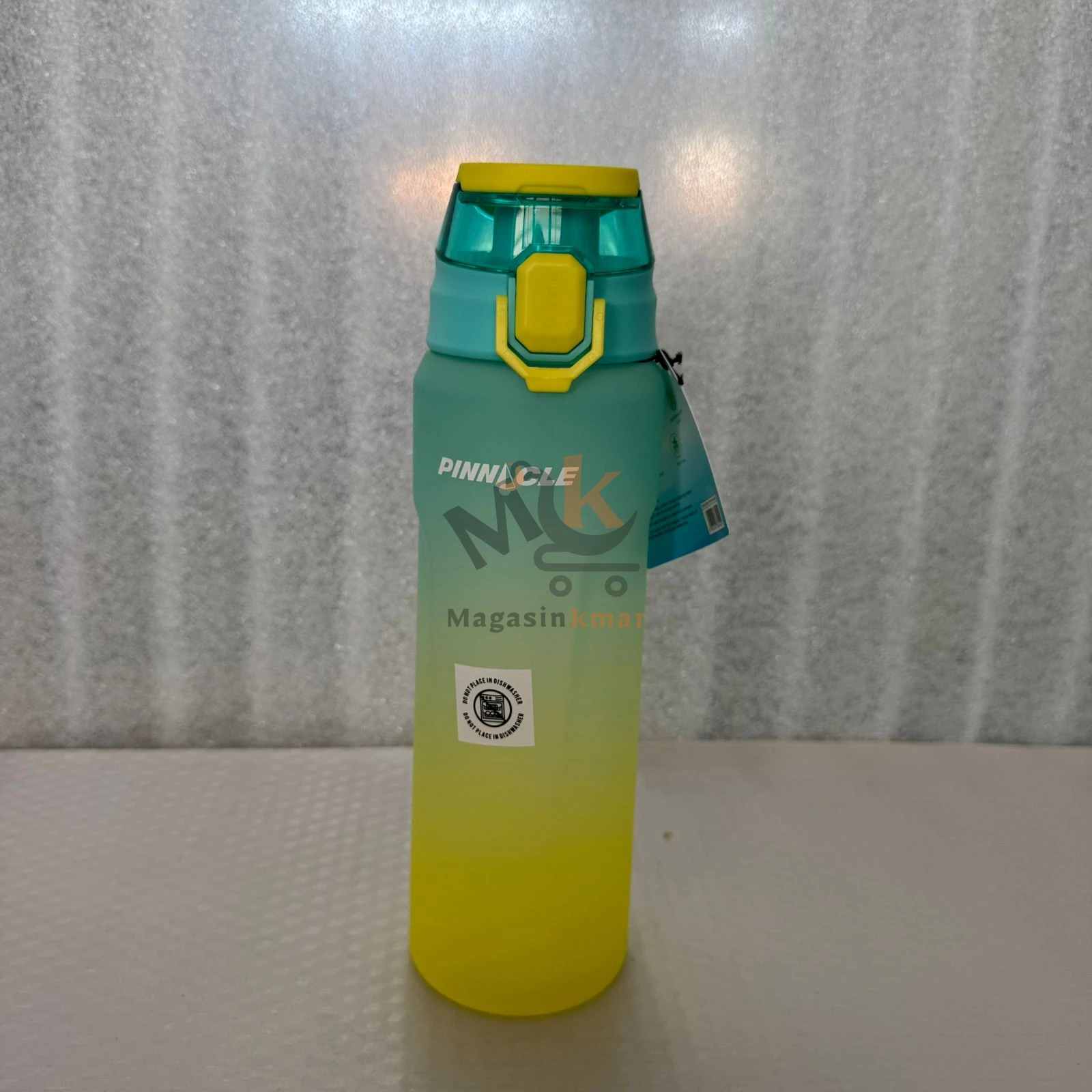 Bouteille d’eau colorée en plastique alimentaire 1 L