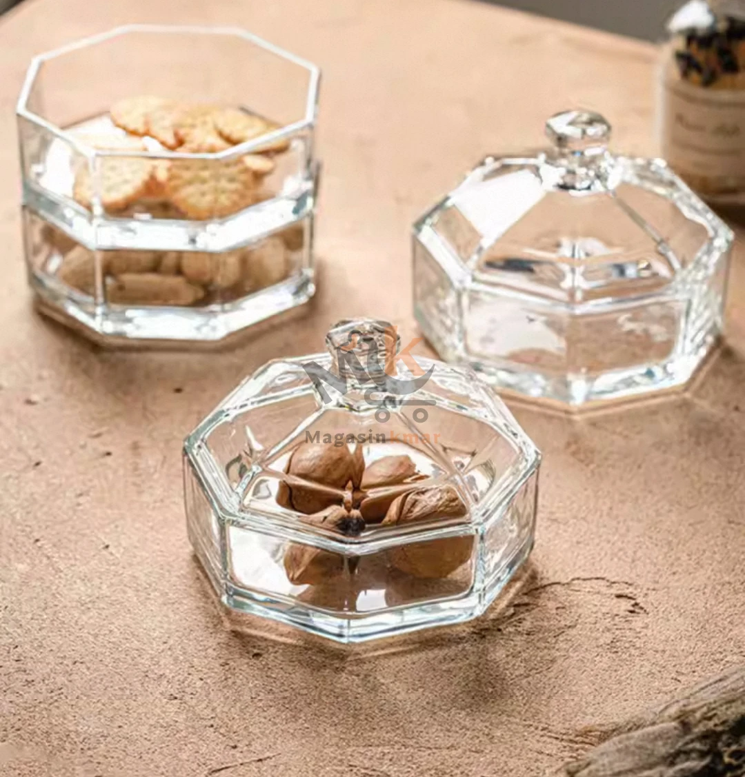 Bonbonnière en verre avec couvercle