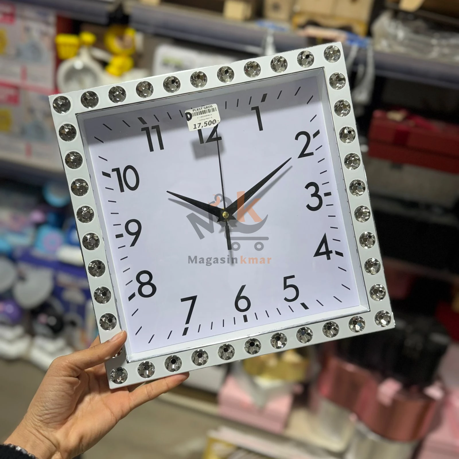 Horloge en plastique  – Pendule décorative pour maison et bureau