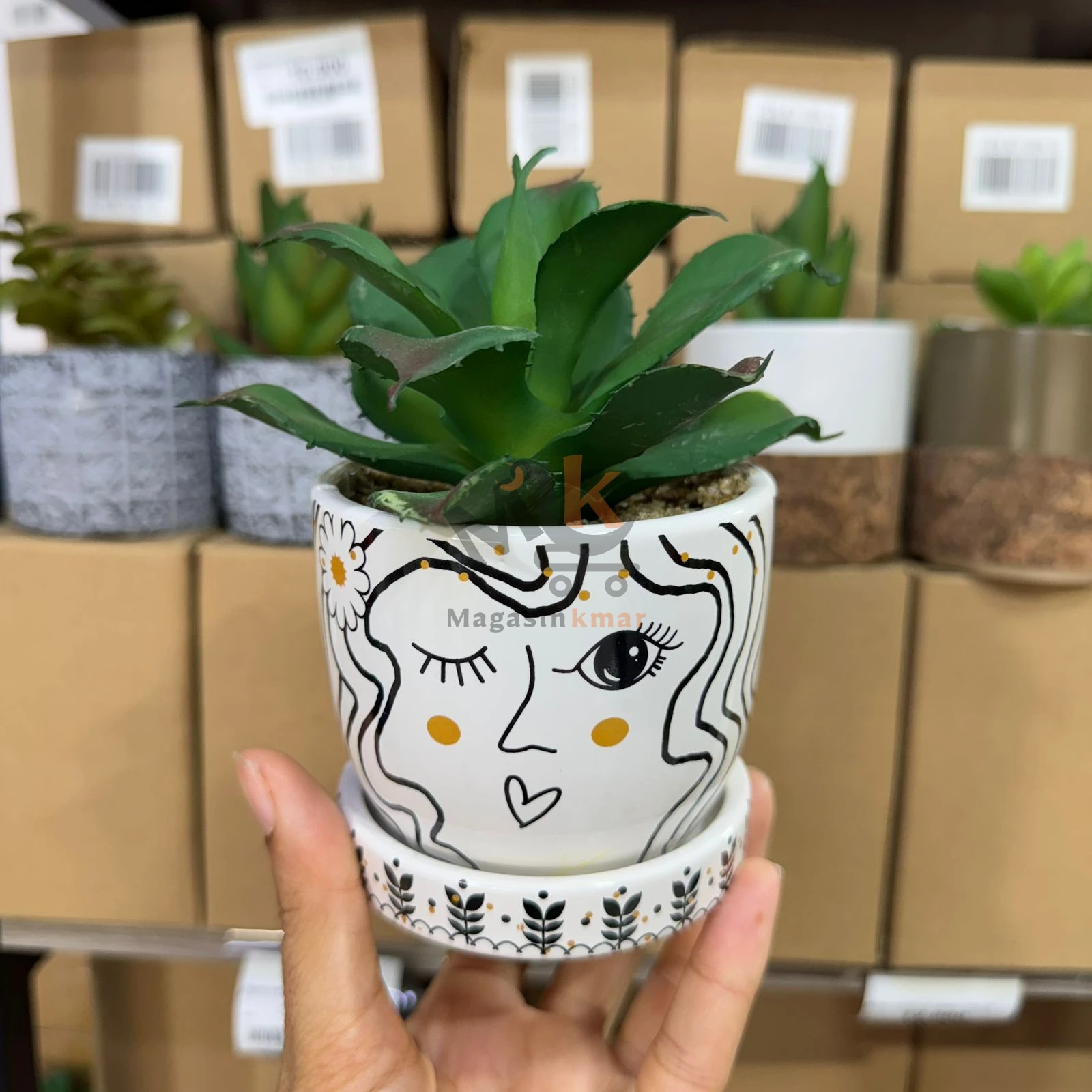 Plante artificielle décorative en pot en céramique