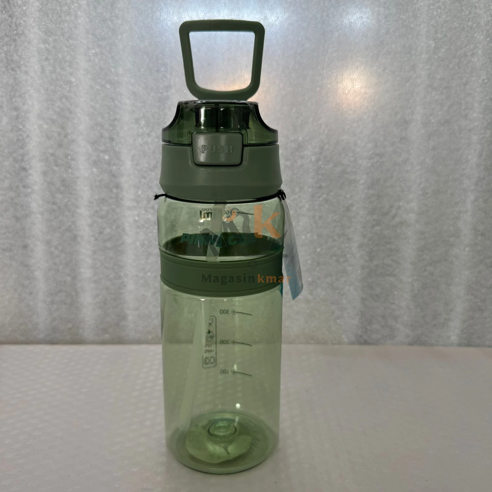 Bouteille d’eau en plastique alimentaire 850 ml