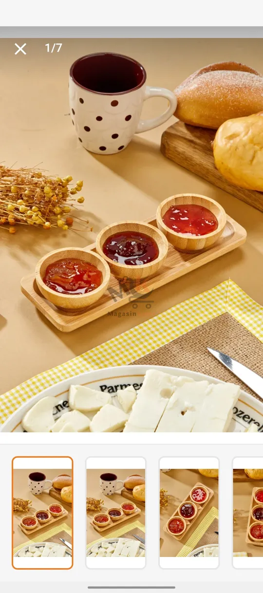 Plateau en bois avec 3 mini bols