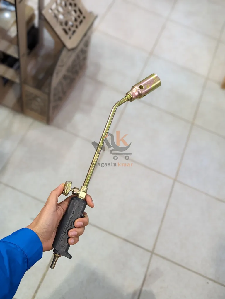 chalumeaux en métal