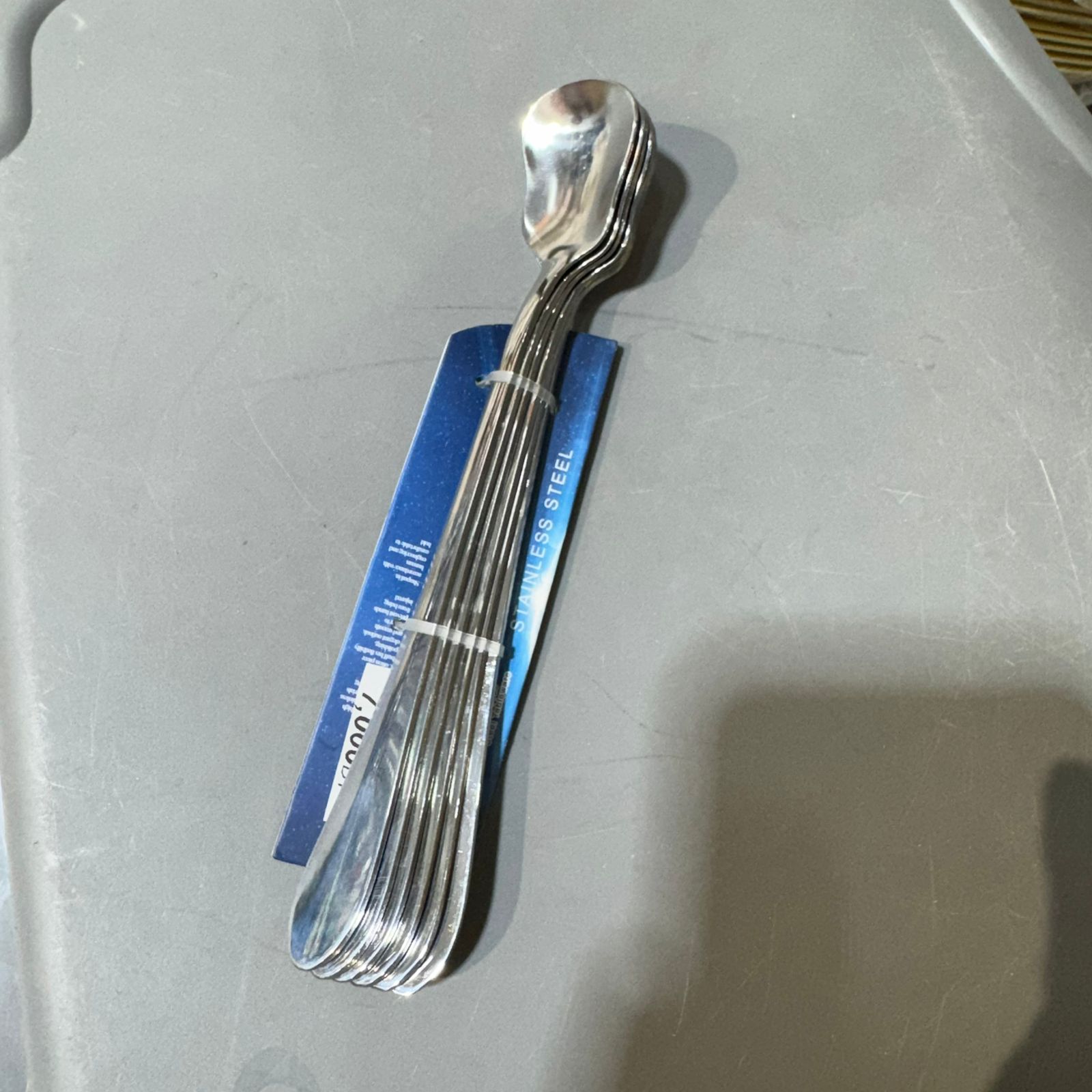 Cuillère à glace en acier inoxydable – 18 cm – Solide et pratique