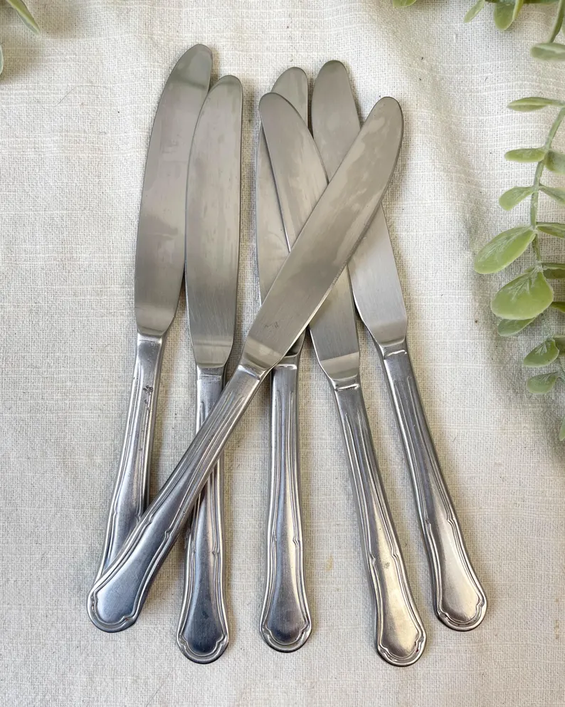 Lot de 6 couteaux de table 24 cm en acier inoxydable – Tranchants et élégants